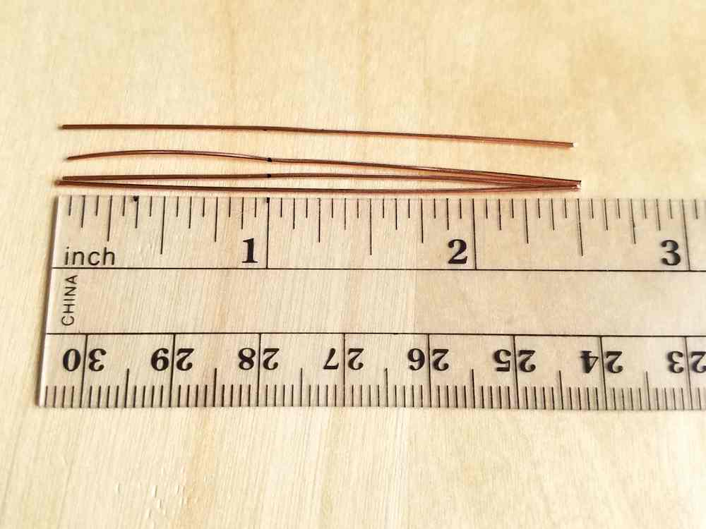 Door 44 Studios Ancestor Pendant Tutorial: Step 27, cut four 2.5-inch lengths of 22g wire for your wrapped loop connectors