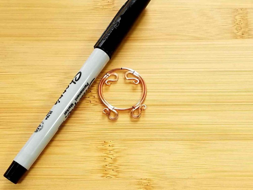 Weave Step 2 - Mark the four points on your core wires where the wires diverge. as shown.